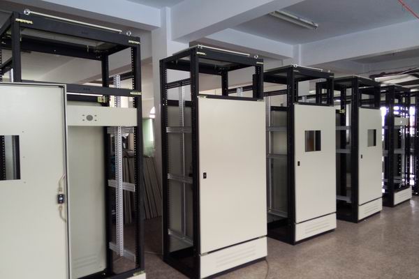 青秀控制柜-控制柜布线要求